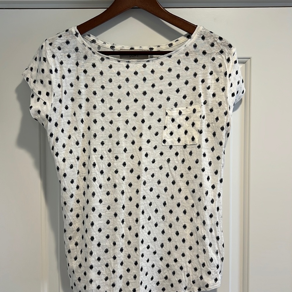 LOFT White and black polkadot sweater tshirt, medium